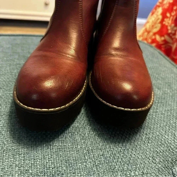 Dirty Laundry Red Leather Boots - Picture 2 of 10